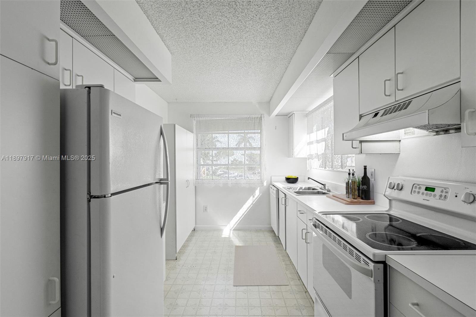 2274 SE 27 Dr # F, Homestead Unit: 205-F