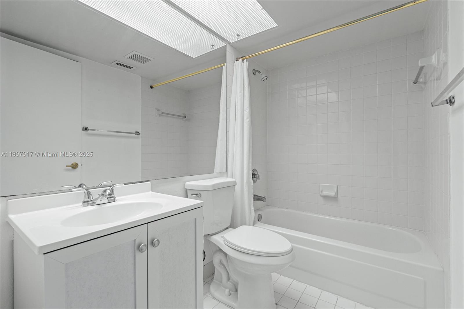 2274 SE 27 Dr # F, Homestead Unit: 205-F