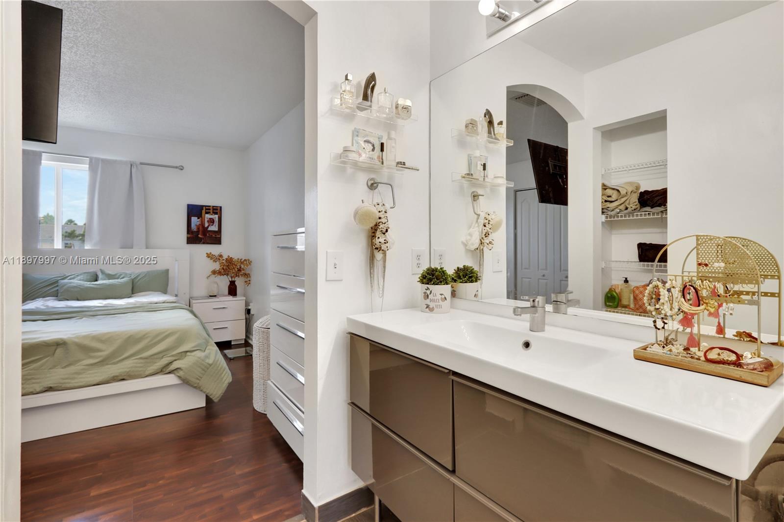 14126 SW 120th Ct # 14 Unit: 5-14