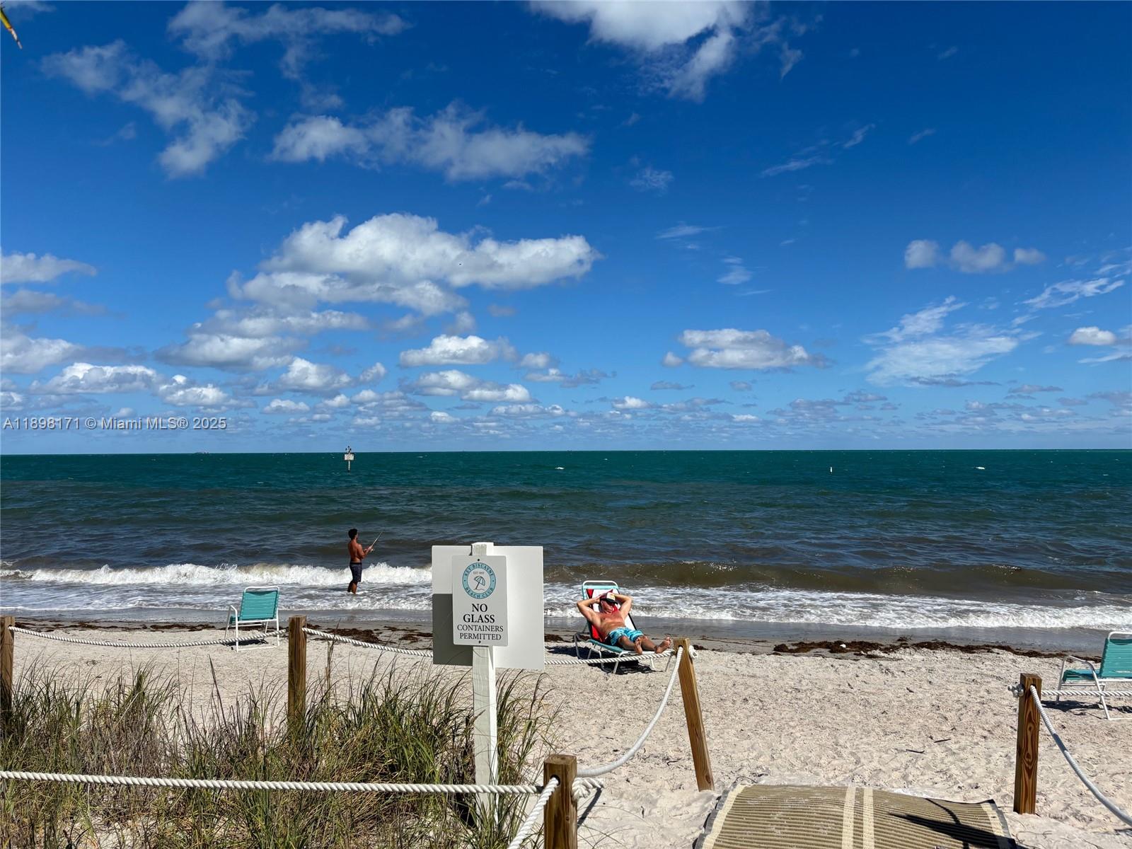 301 Sunrise Dr, Key Biscayne Unit: 2AE