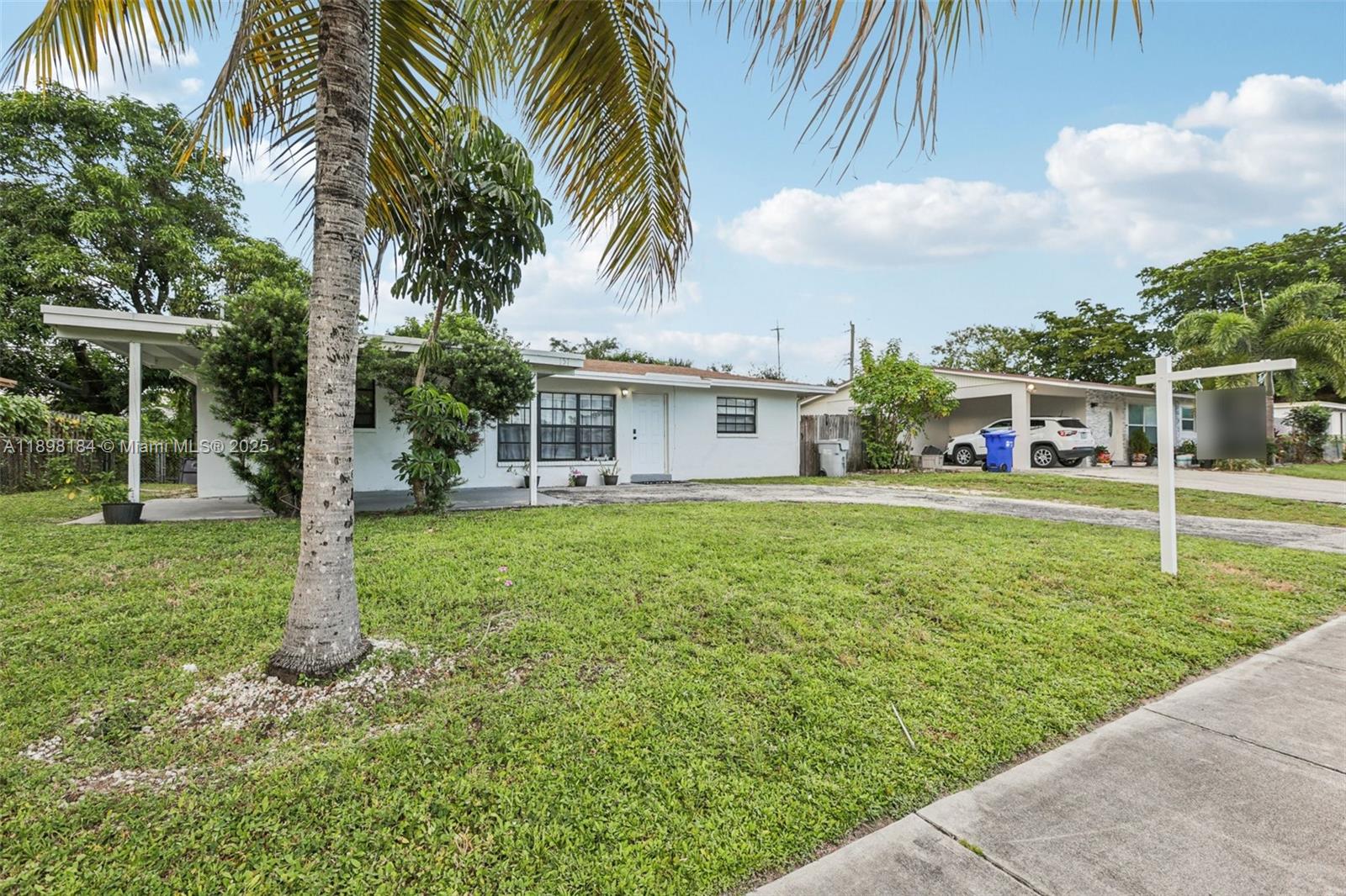 151 NW 20th St, Pompano Beach