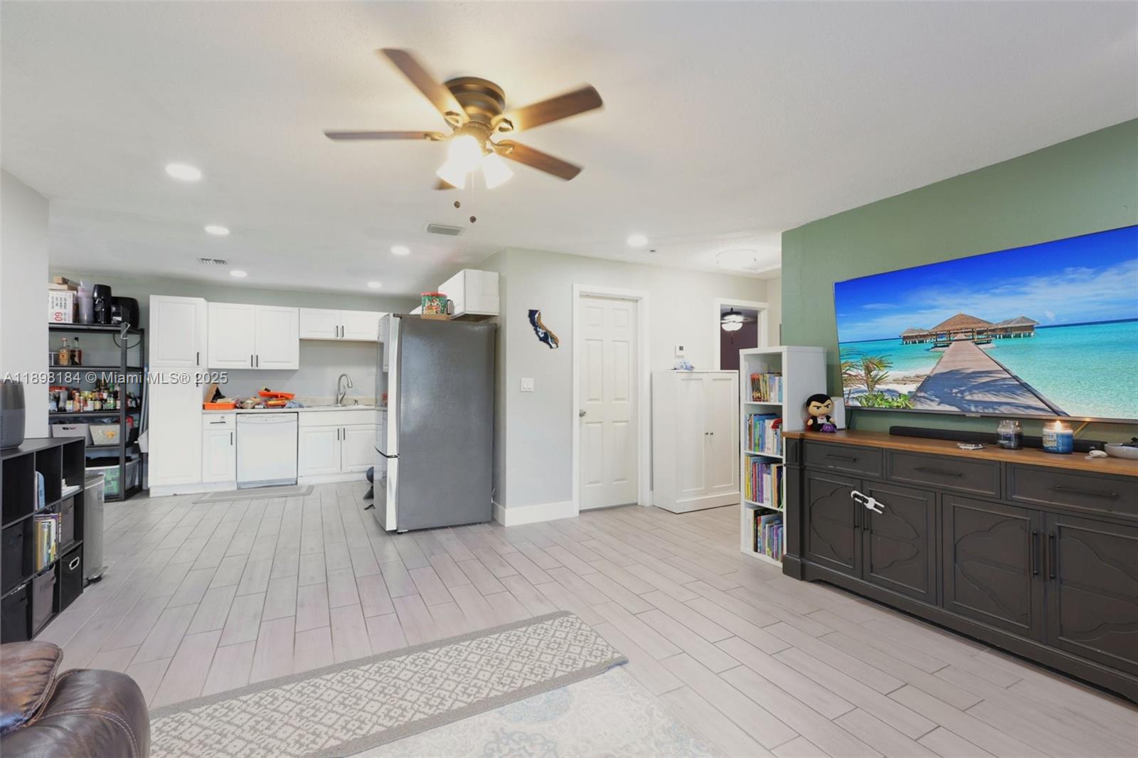 151 NW 20th St, Pompano Beach