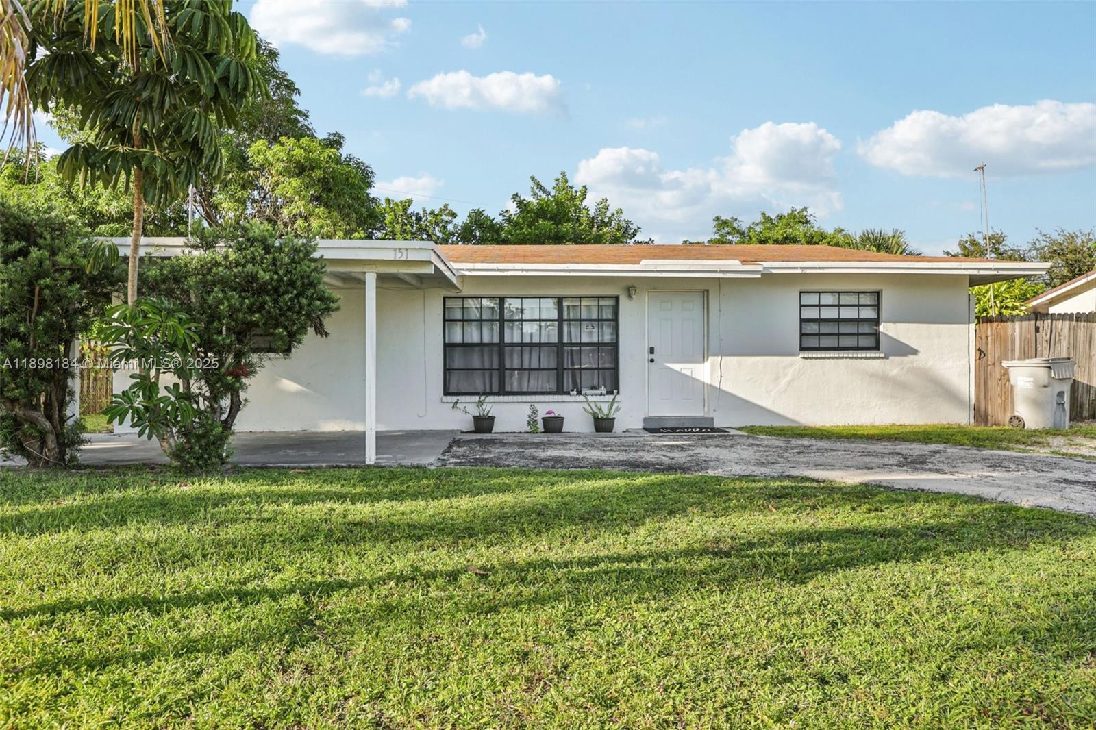 151 NW 20th St, Pompano Beach