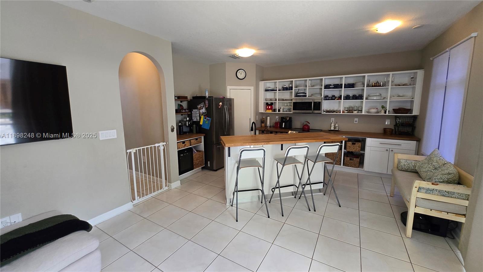 5658 NW 113th Ave Unit: .