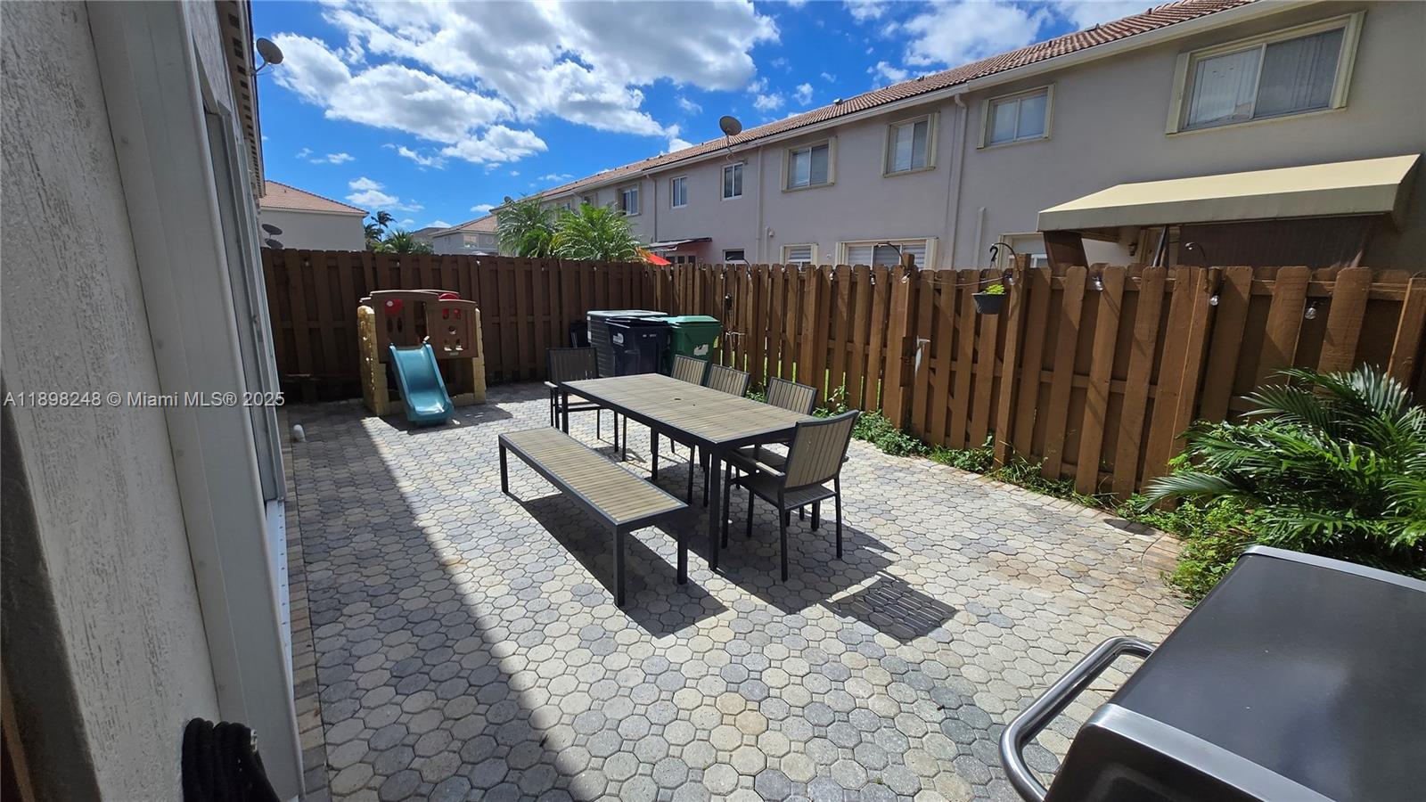 5658 NW 113th Ave Unit: .