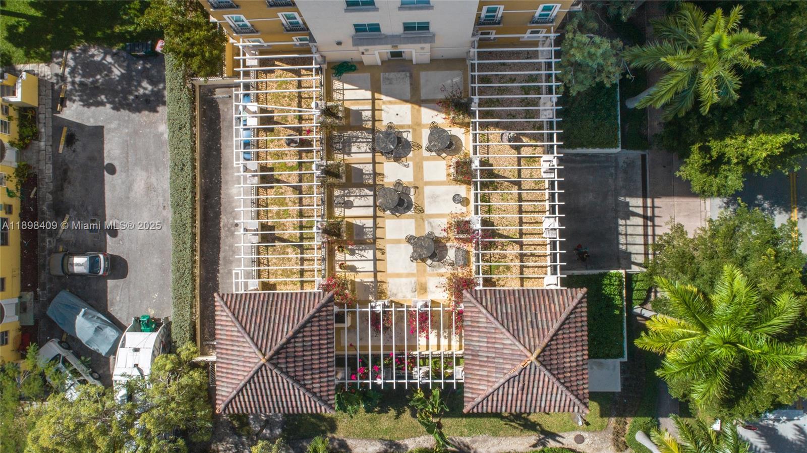 20 Calabria Ave # 302, Coral Gables Unit: 302