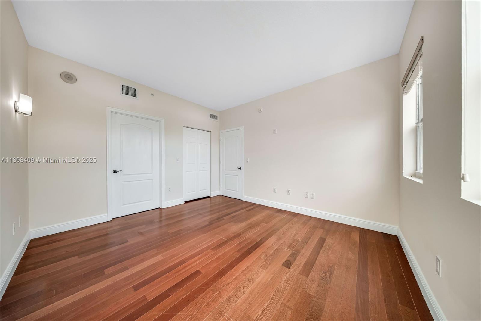 20 Calabria Ave # 302, Coral Gables Unit: 302