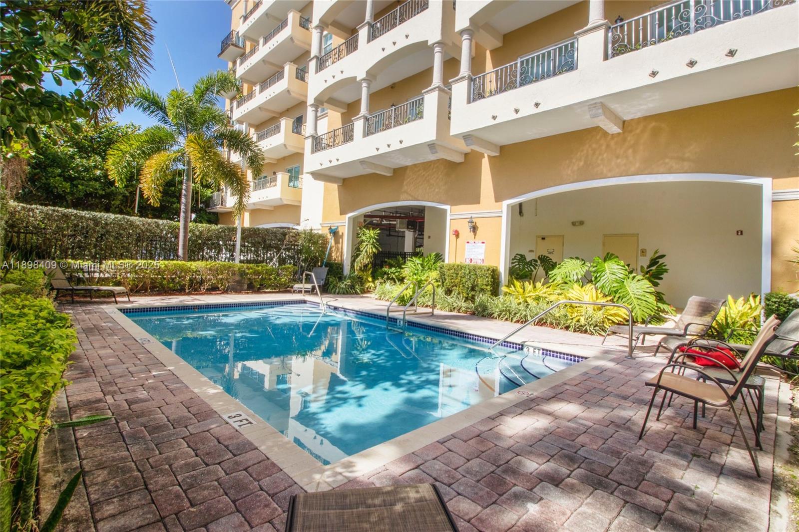 20 Calabria Ave # 302, Coral Gables Unit: 302