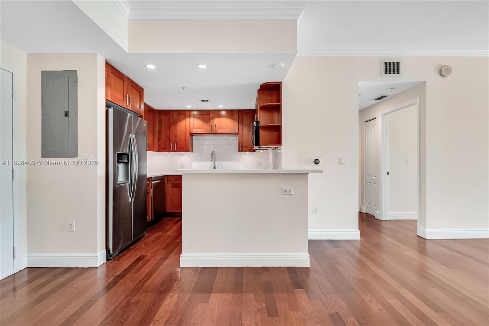 20 Calabria Ave # 302, Coral Gables Unit: 302