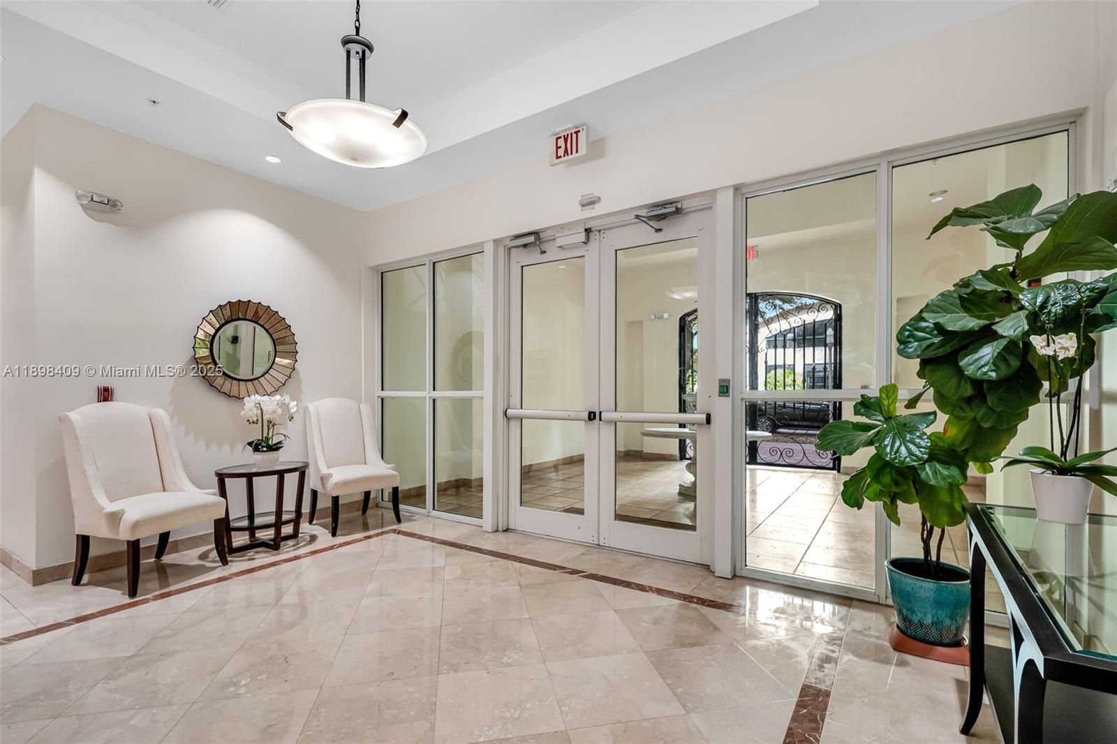 20 Calabria Ave # 302, Coral Gables Unit: 302