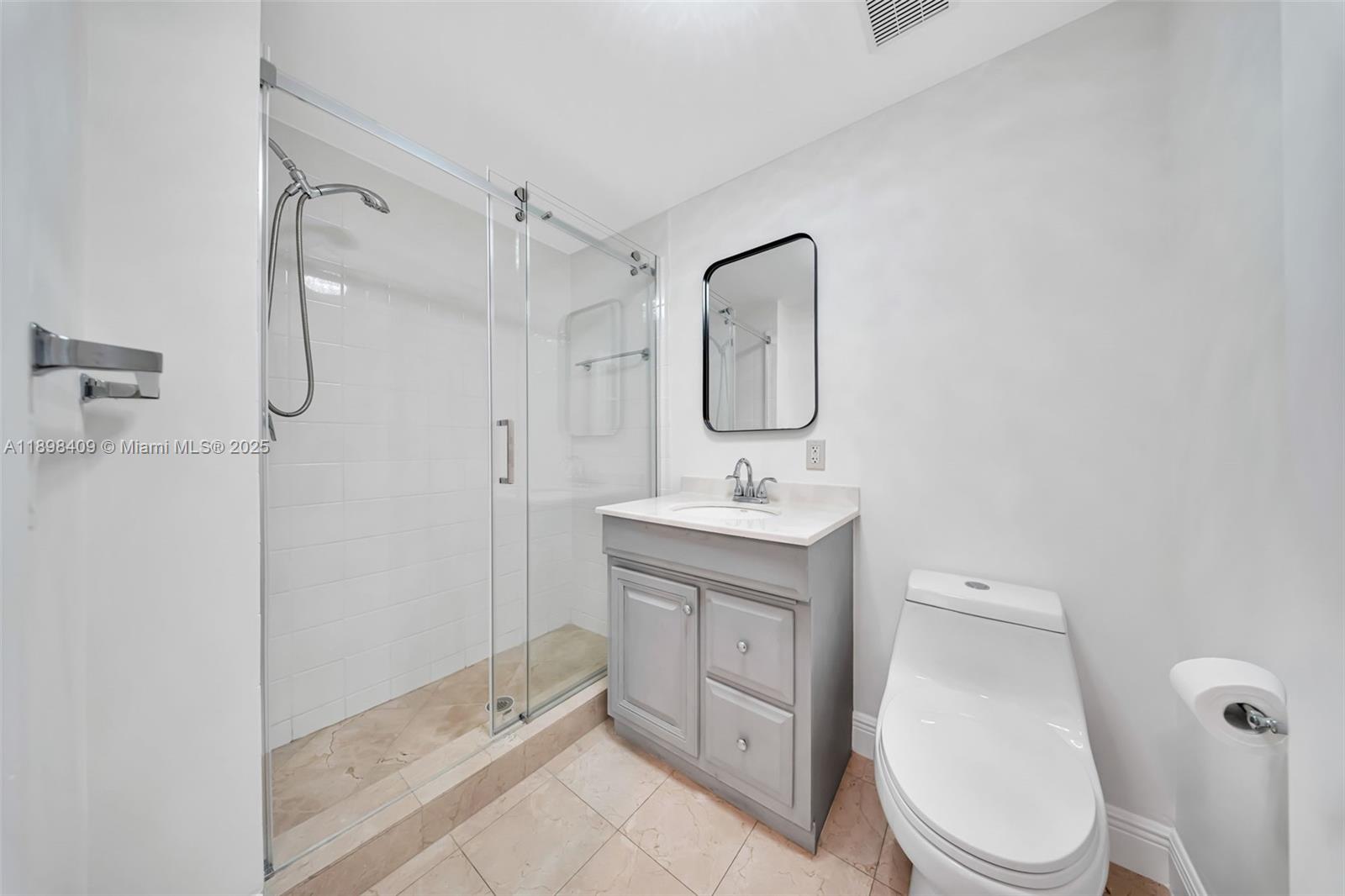 20 Calabria Ave # 302, Coral Gables Unit: 302