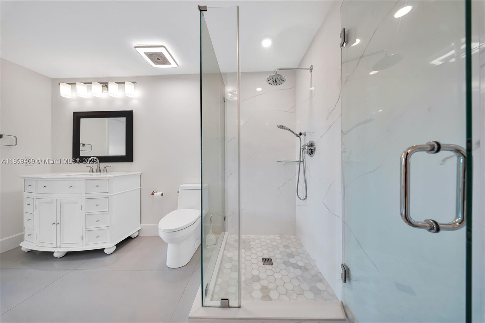 20 Calabria Ave # 302, Coral Gables Unit: 302