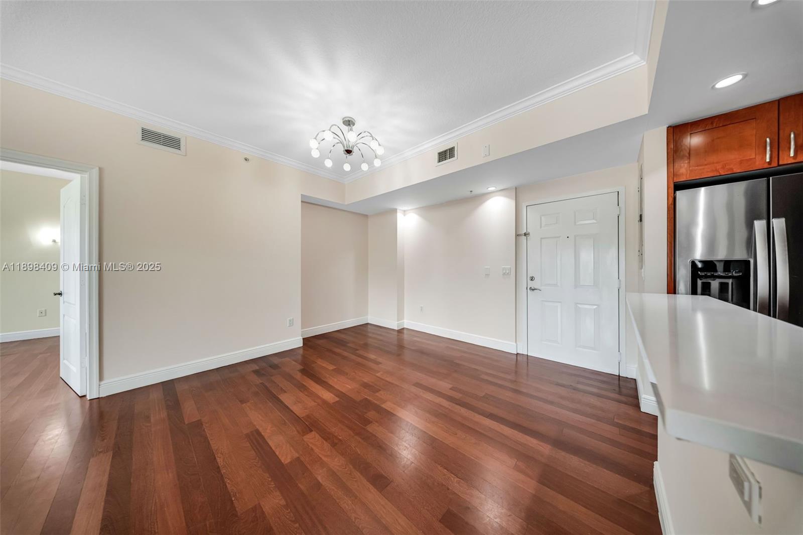 20 Calabria Ave # 302, Coral Gables Unit: 302