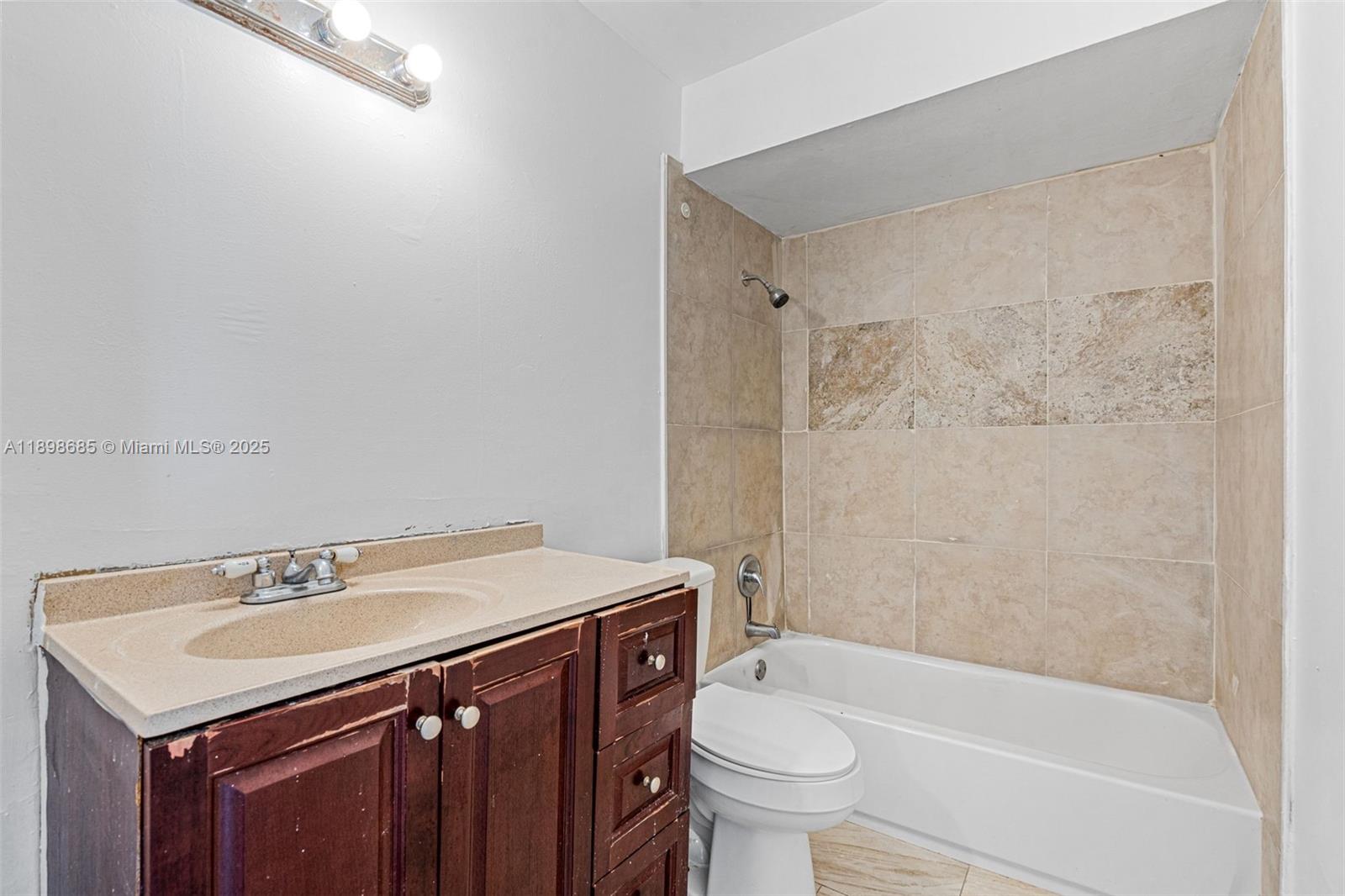 941 SW 20th Ct, Delray Beach