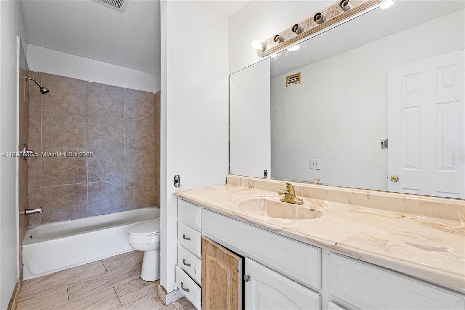 941 SW 20th Ct, Delray Beach