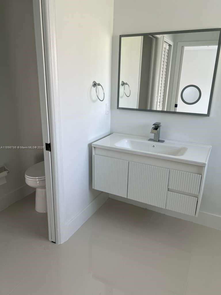 14845 SW 36th Ter, Miami