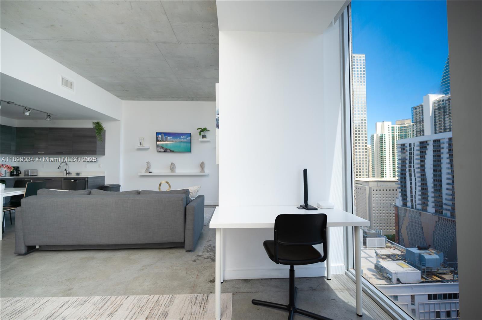 151 SE 1st St # 2303, Miami Unit: 2303