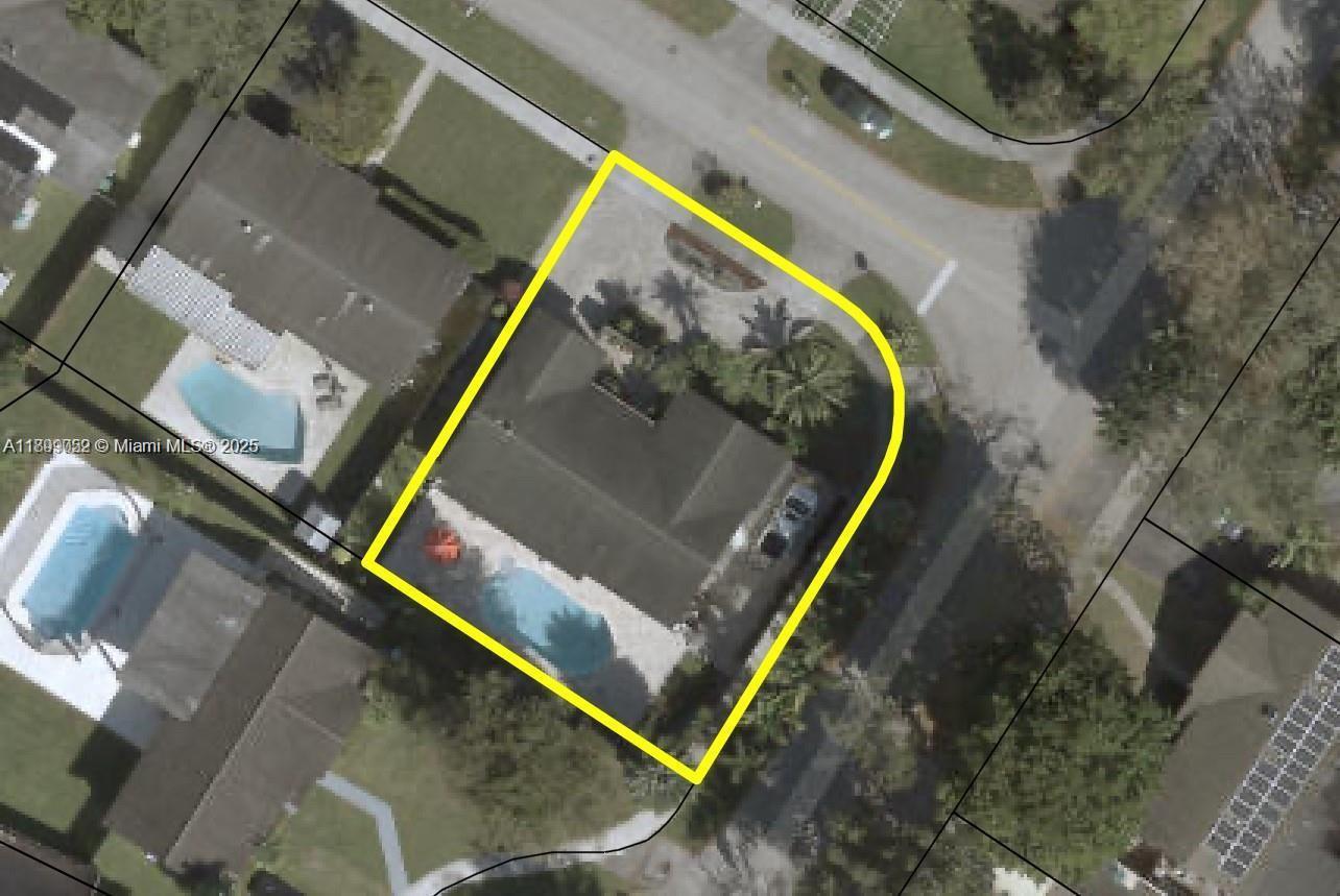 12410 SW 106th Ter