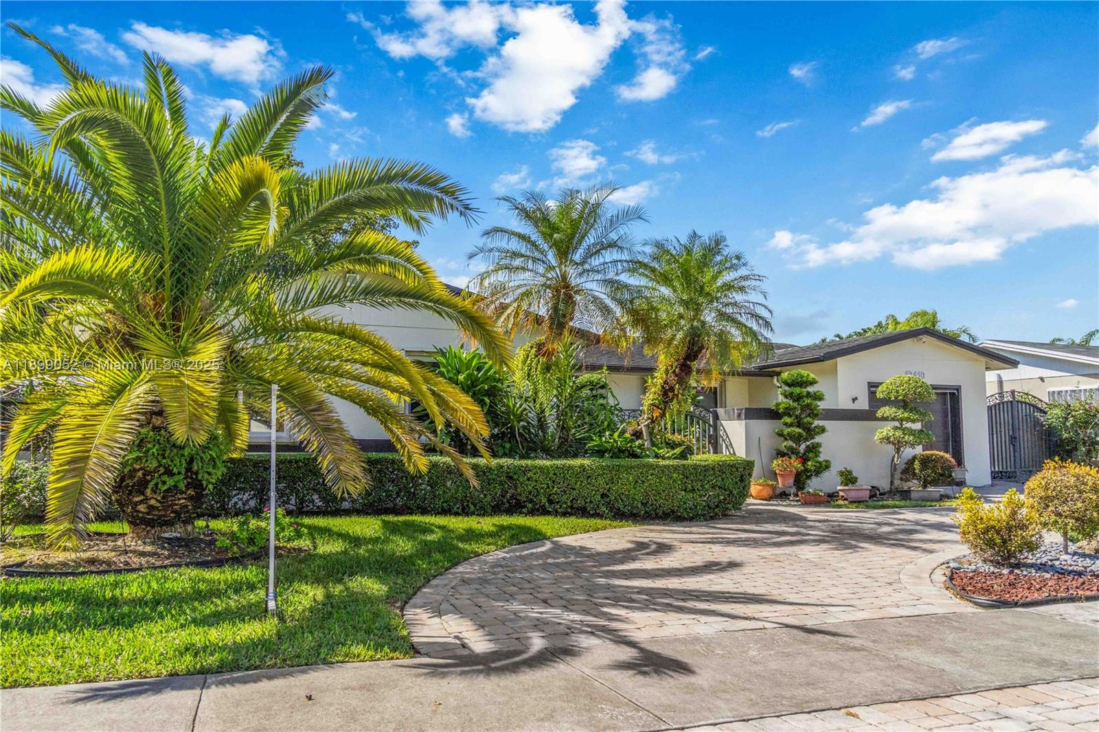 12410 SW 106th Ter