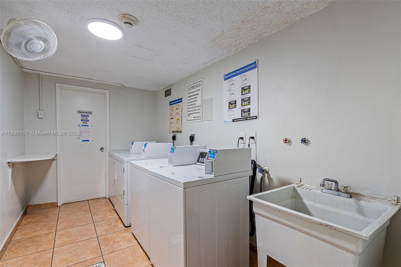 17620 Atlantic Blvd # 316, Sunny Isles Beach Unit: 316