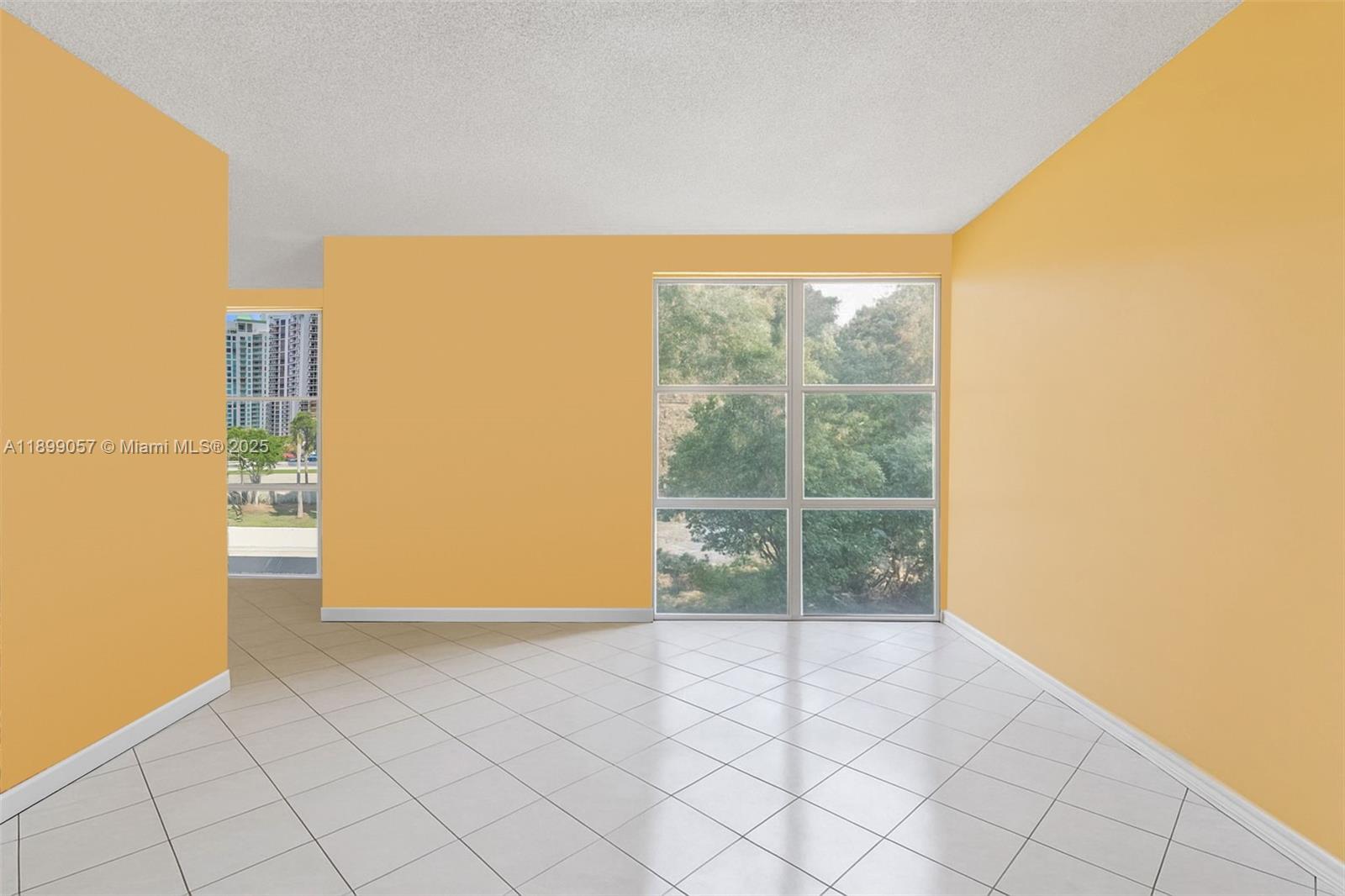 17620 Atlantic Blvd # 316, Sunny Isles Beach Unit: 316