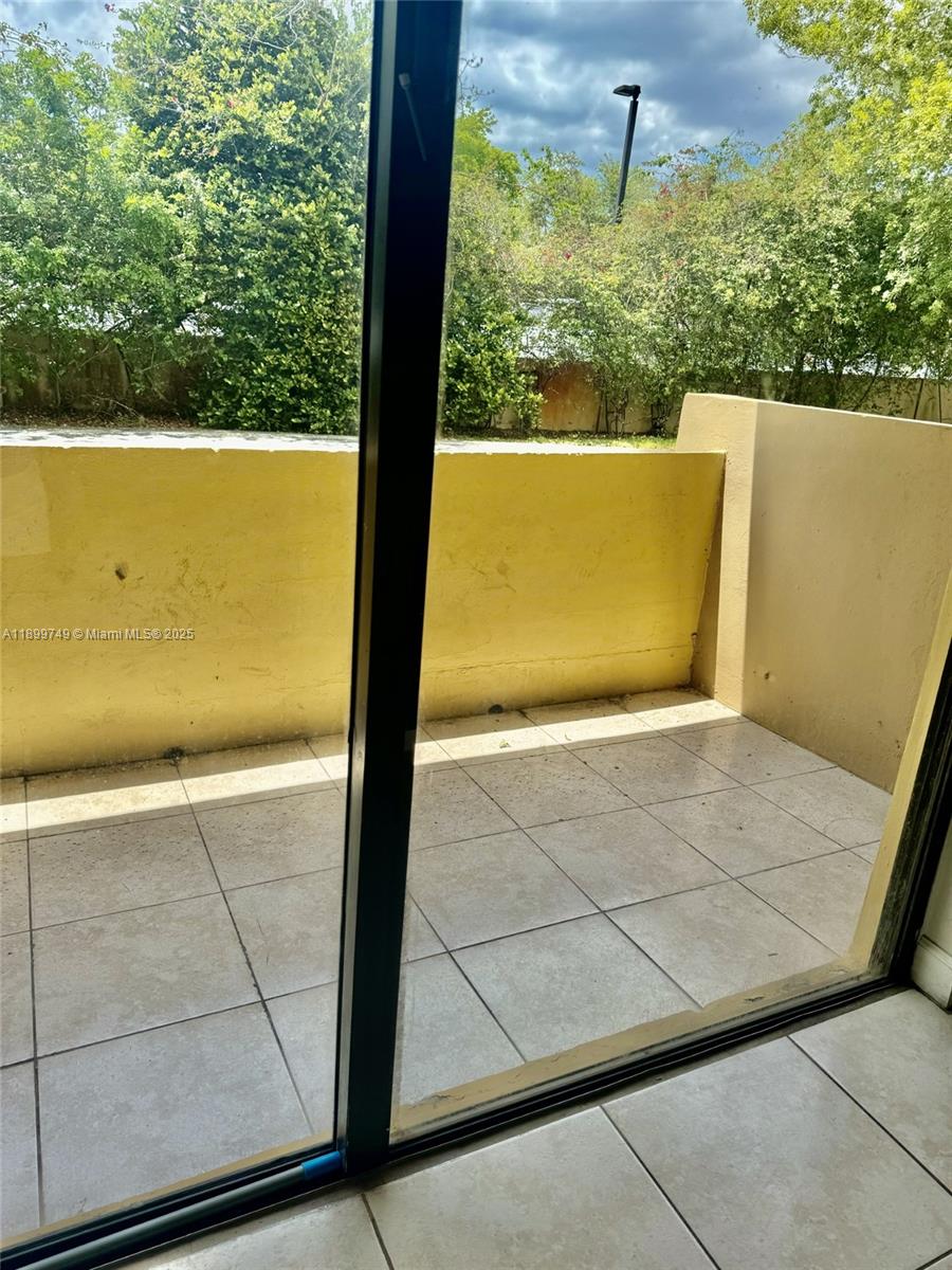 10431 N Kendall Dr # D114, Miami Unit: D114