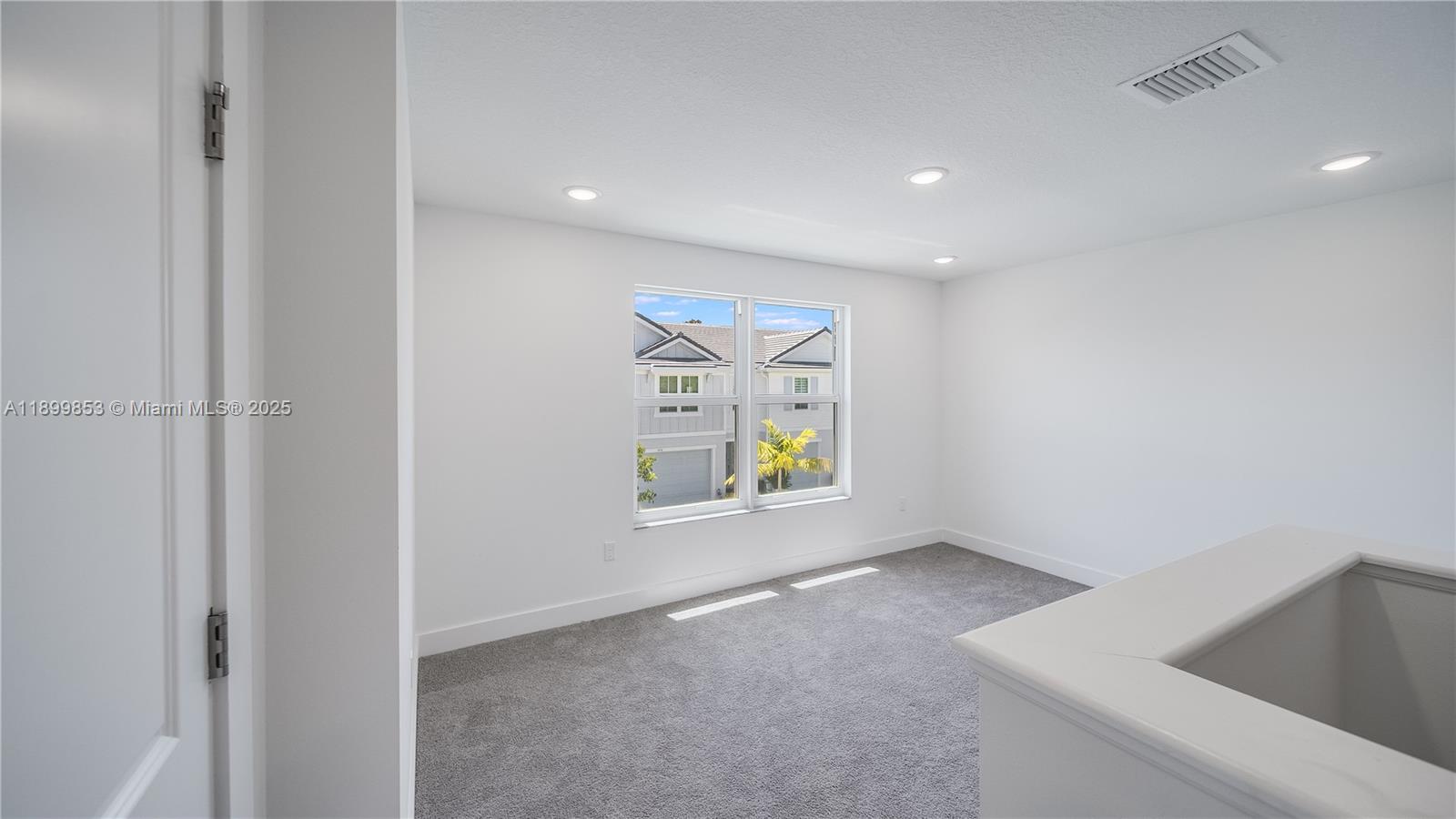 241 N Preserve Trl N