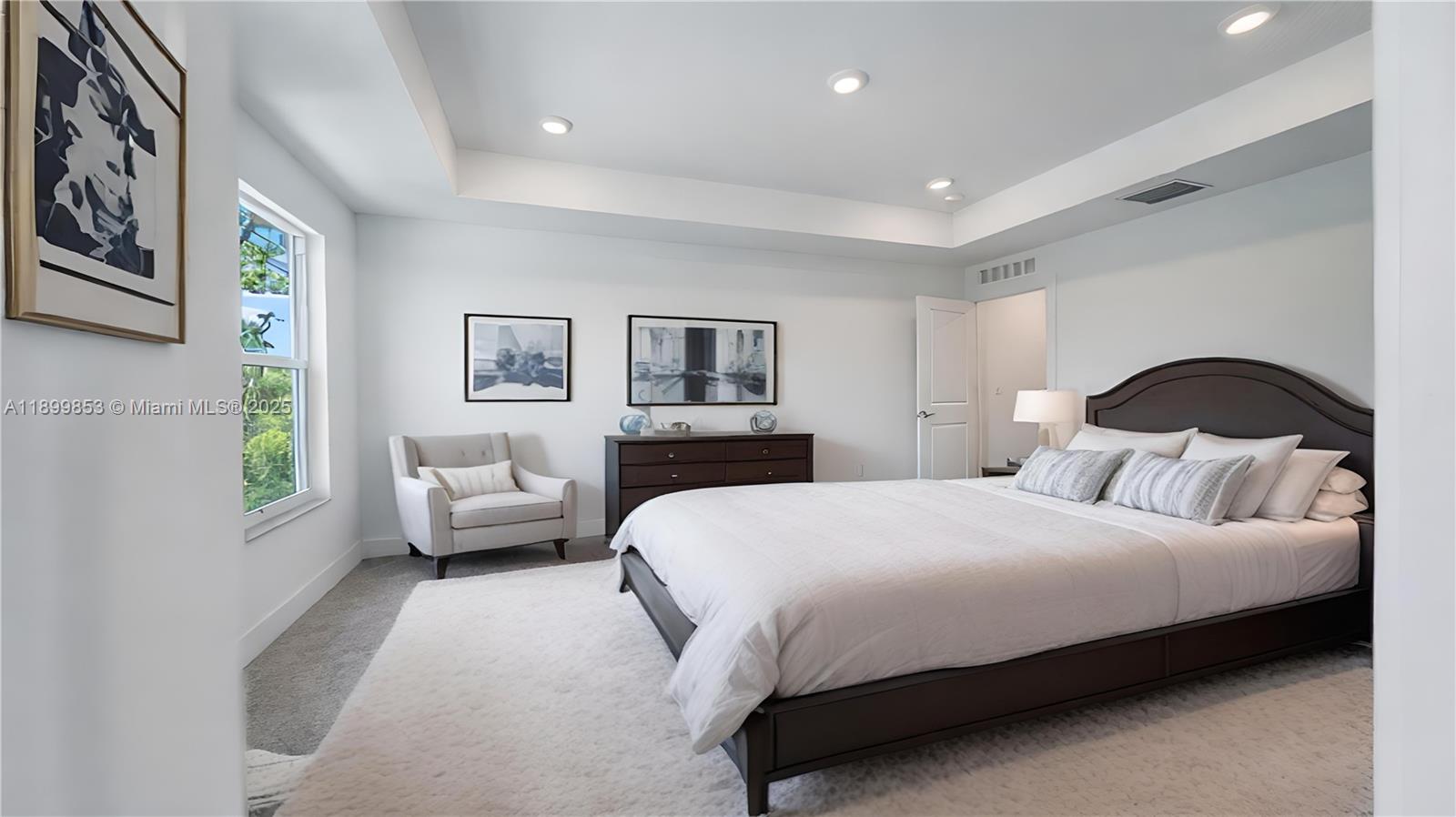 241 N Preserve Trl N