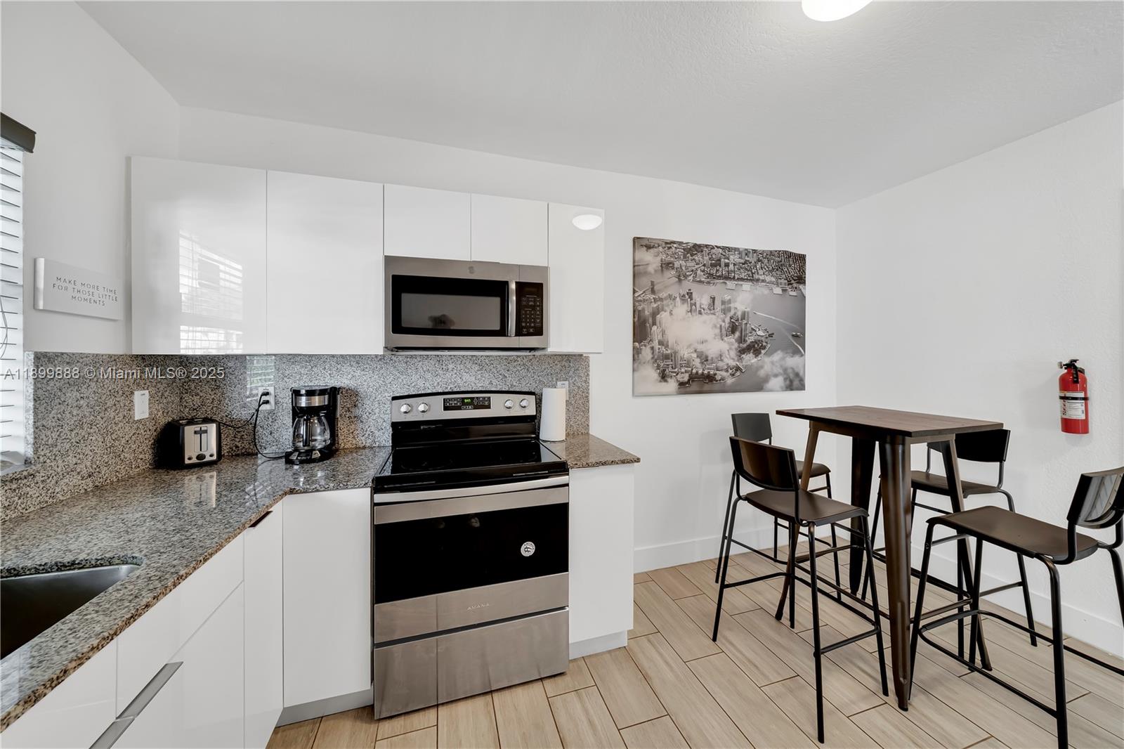 3181 NW 5th Ave, Miami