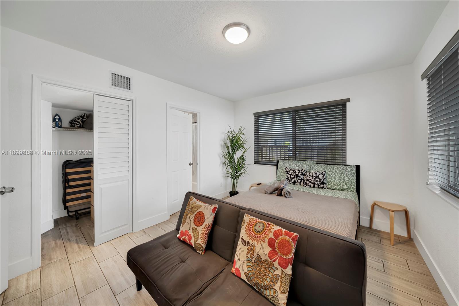 3181 NW 5th Ave, Miami