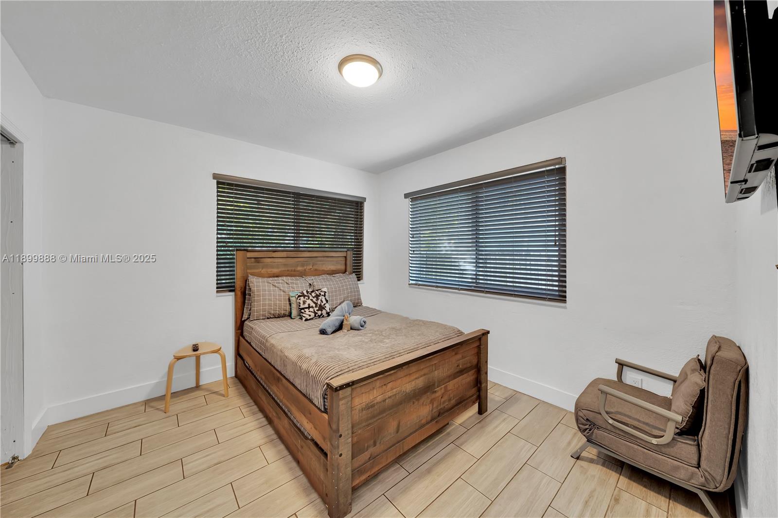 3181 NW 5th Ave, Miami