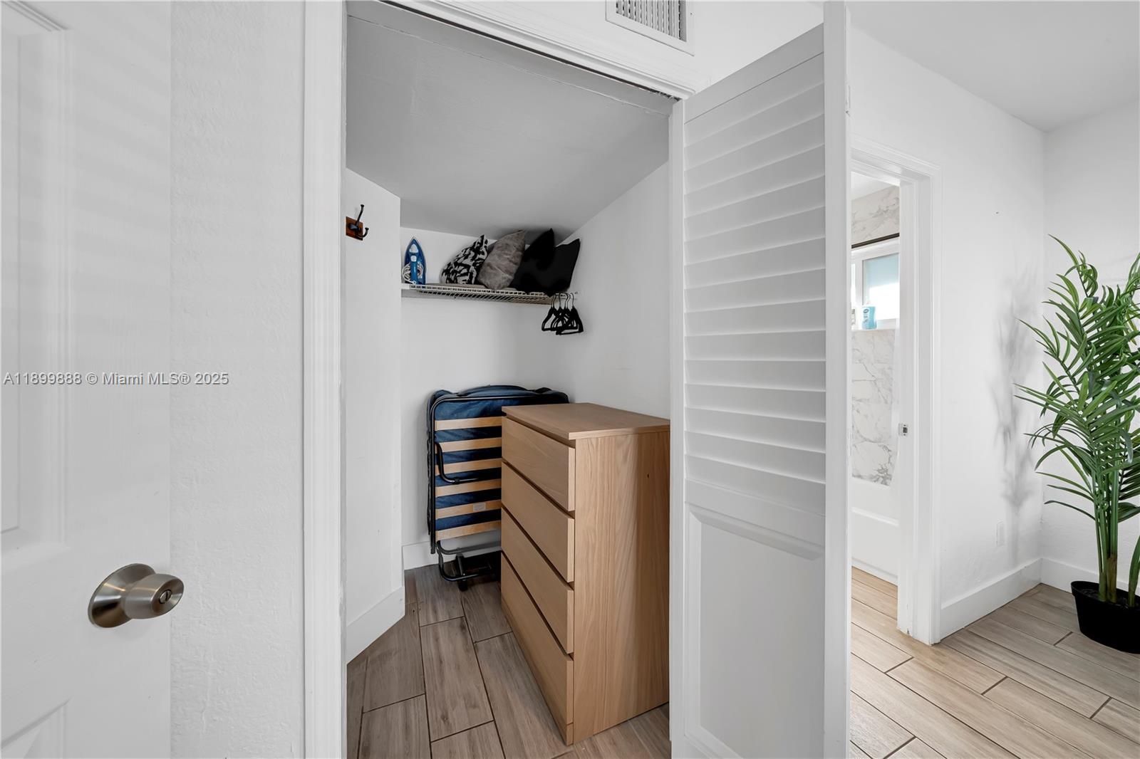 3181 NW 5th Ave, Miami