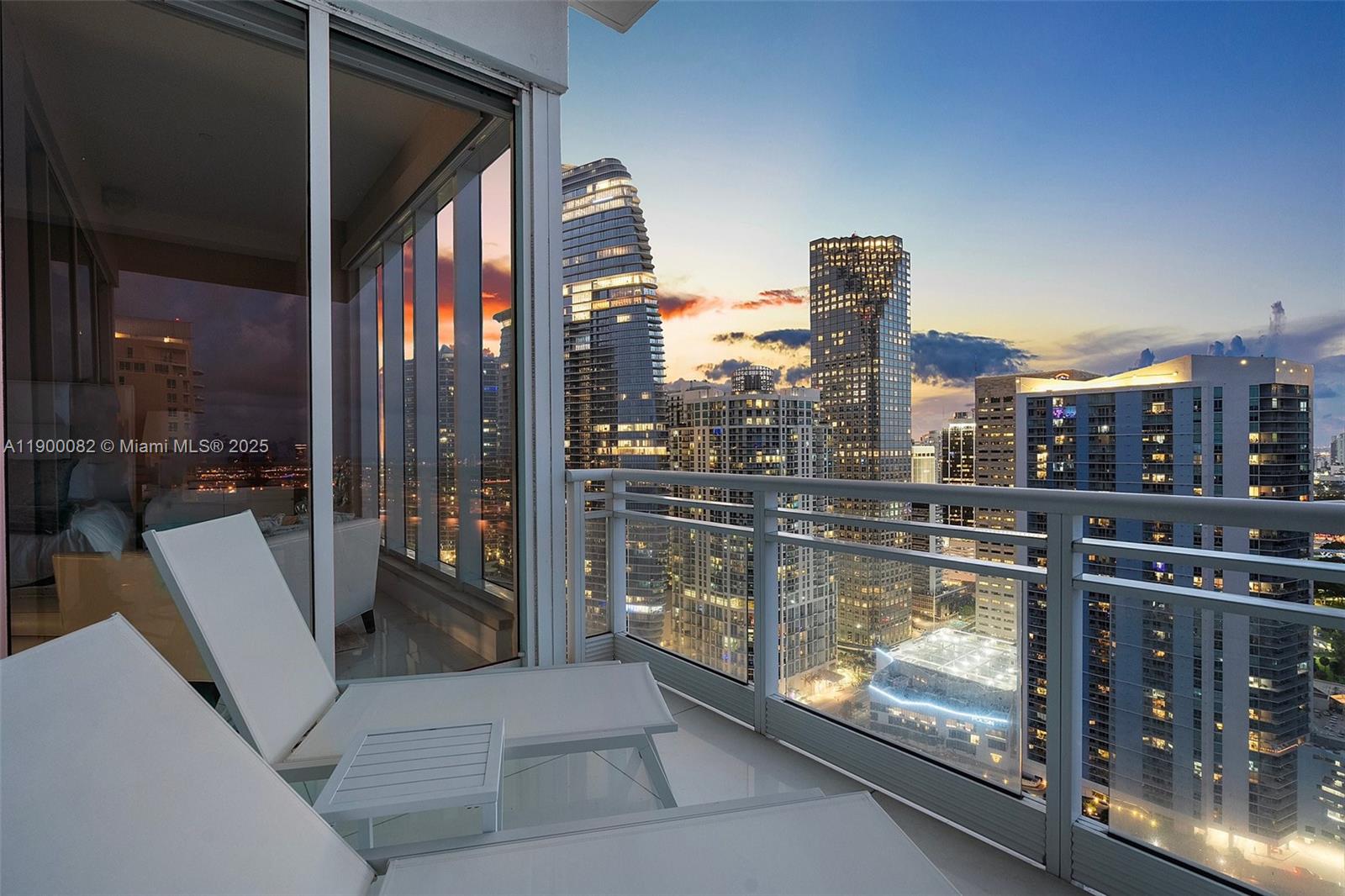 900 Brickell Key Blvd # 3103, Miami Unit: 3103