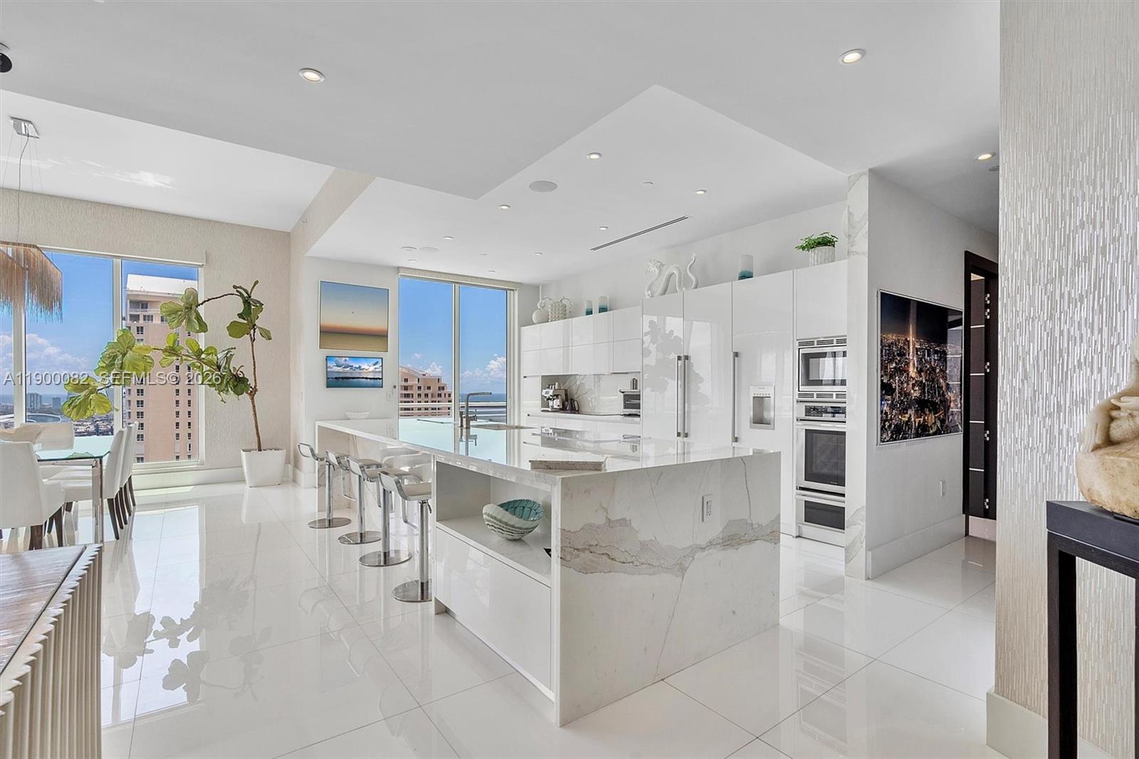 900 Brickell Key Blvd # 3103, Miami Unit: 3103