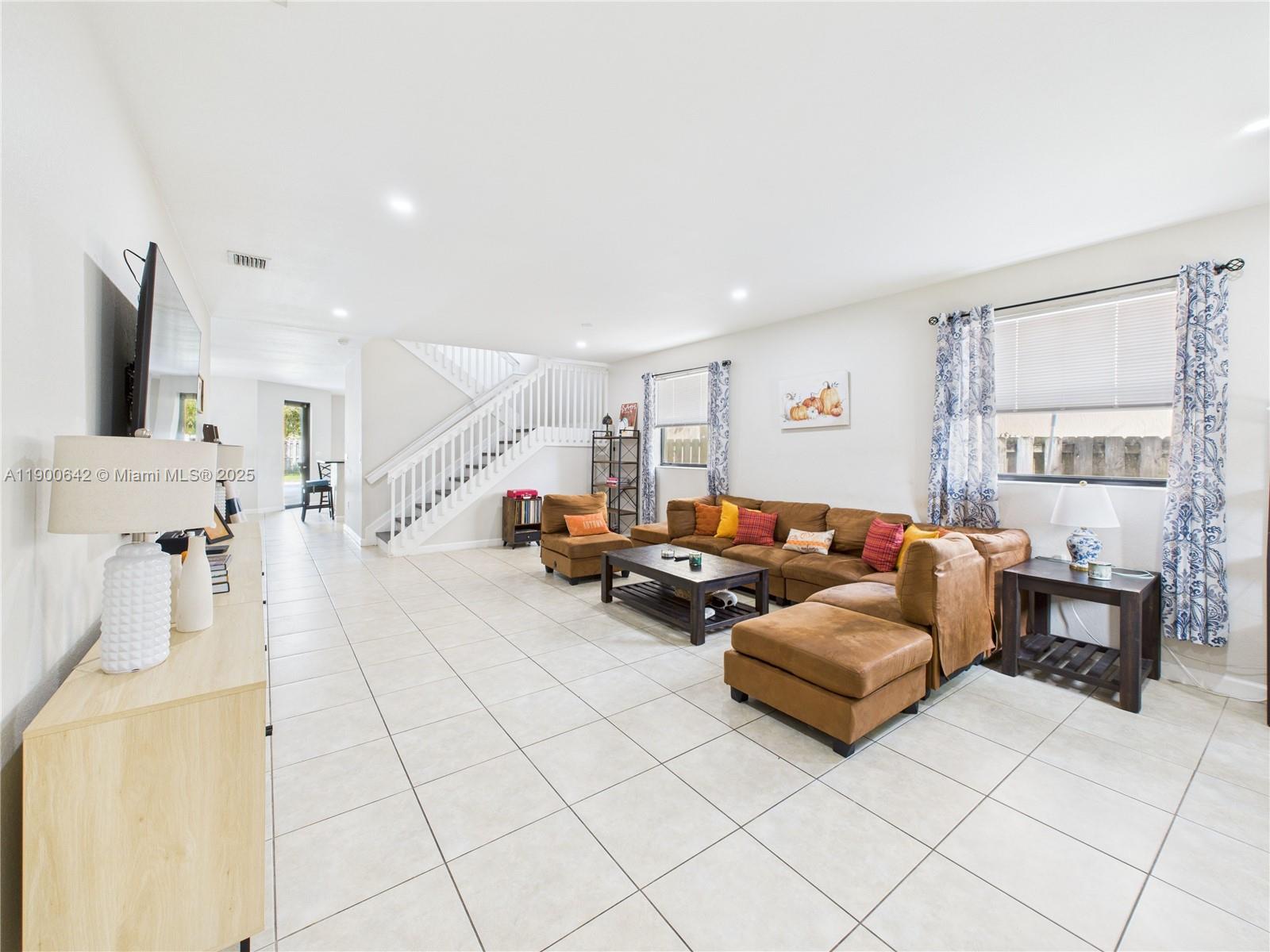 11331 SW 240th Ln, Homestead