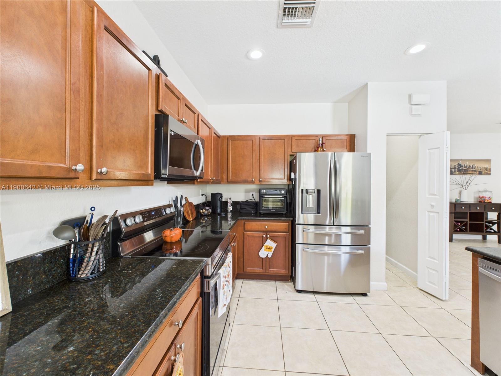 11331 SW 240th Ln, Homestead