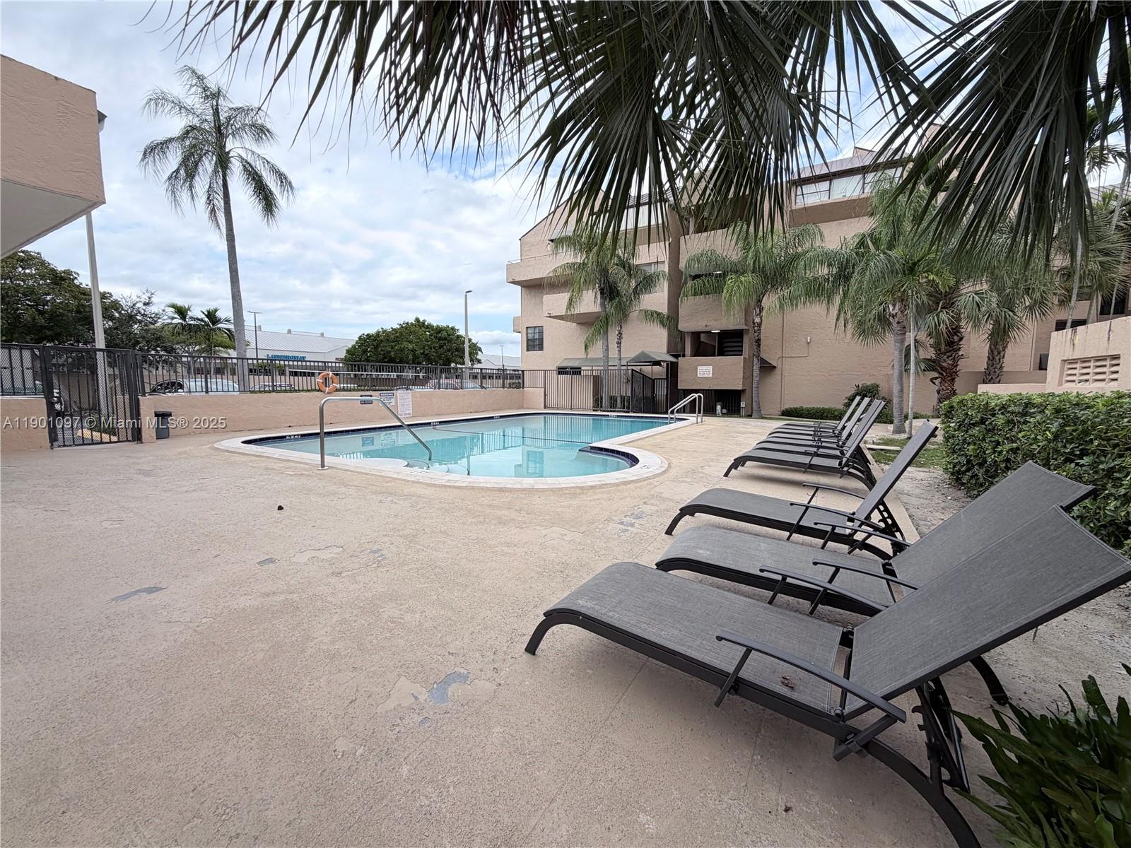 10801 SW 109th Ct # D301