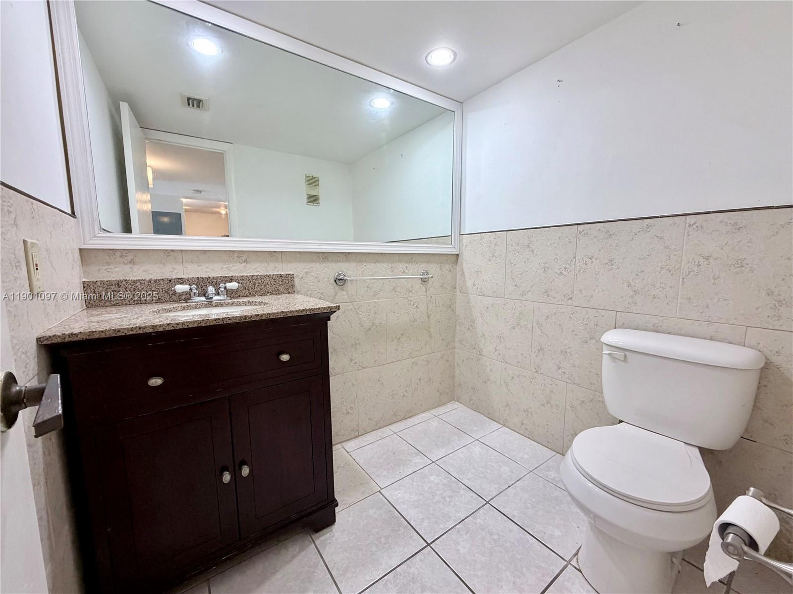 10801 SW 109th Ct # D301