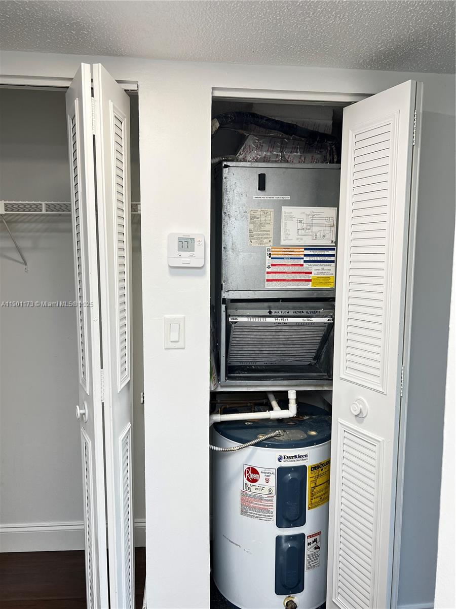 14301 N Kendall Dr # 411B