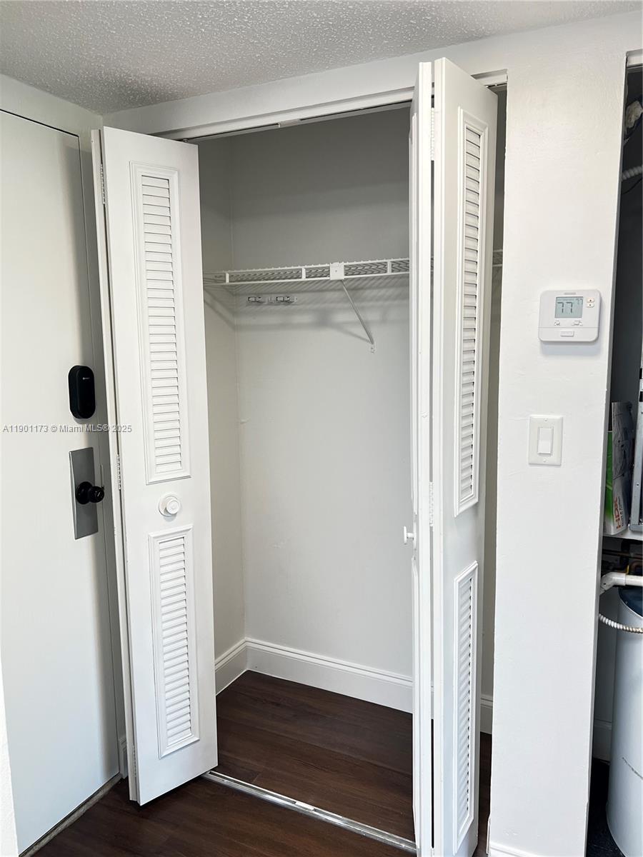 14301 N Kendall Dr # 411B