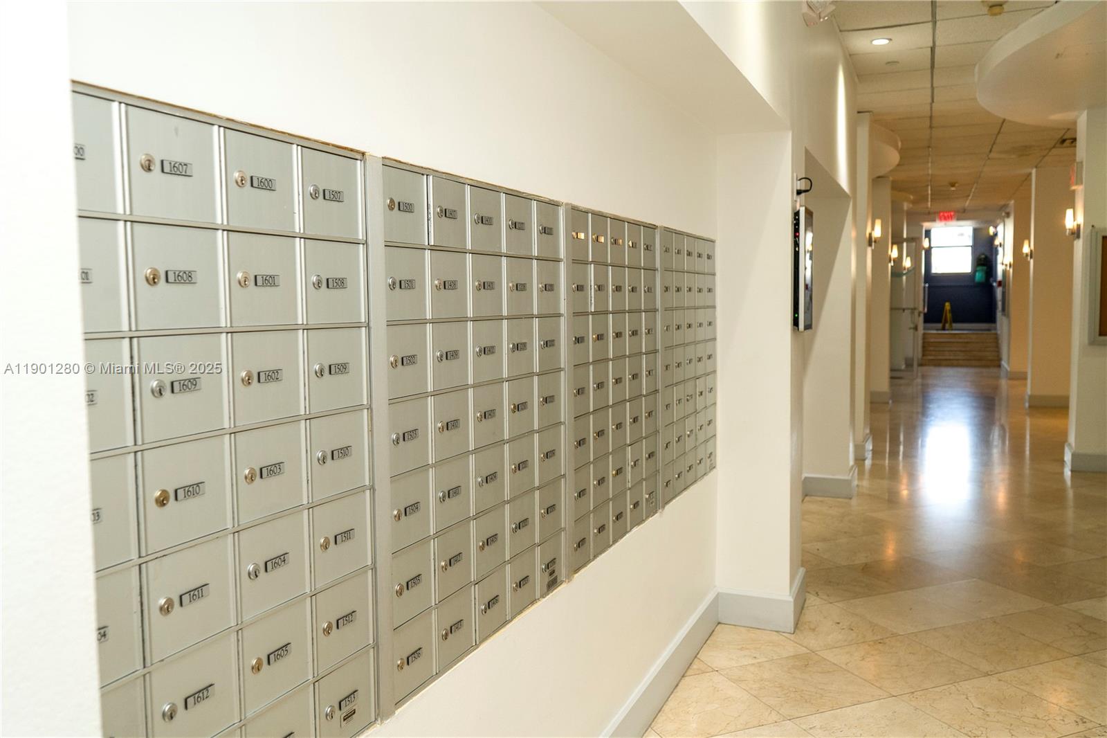 401 69th St # 212, Miami Beach Unit: 212