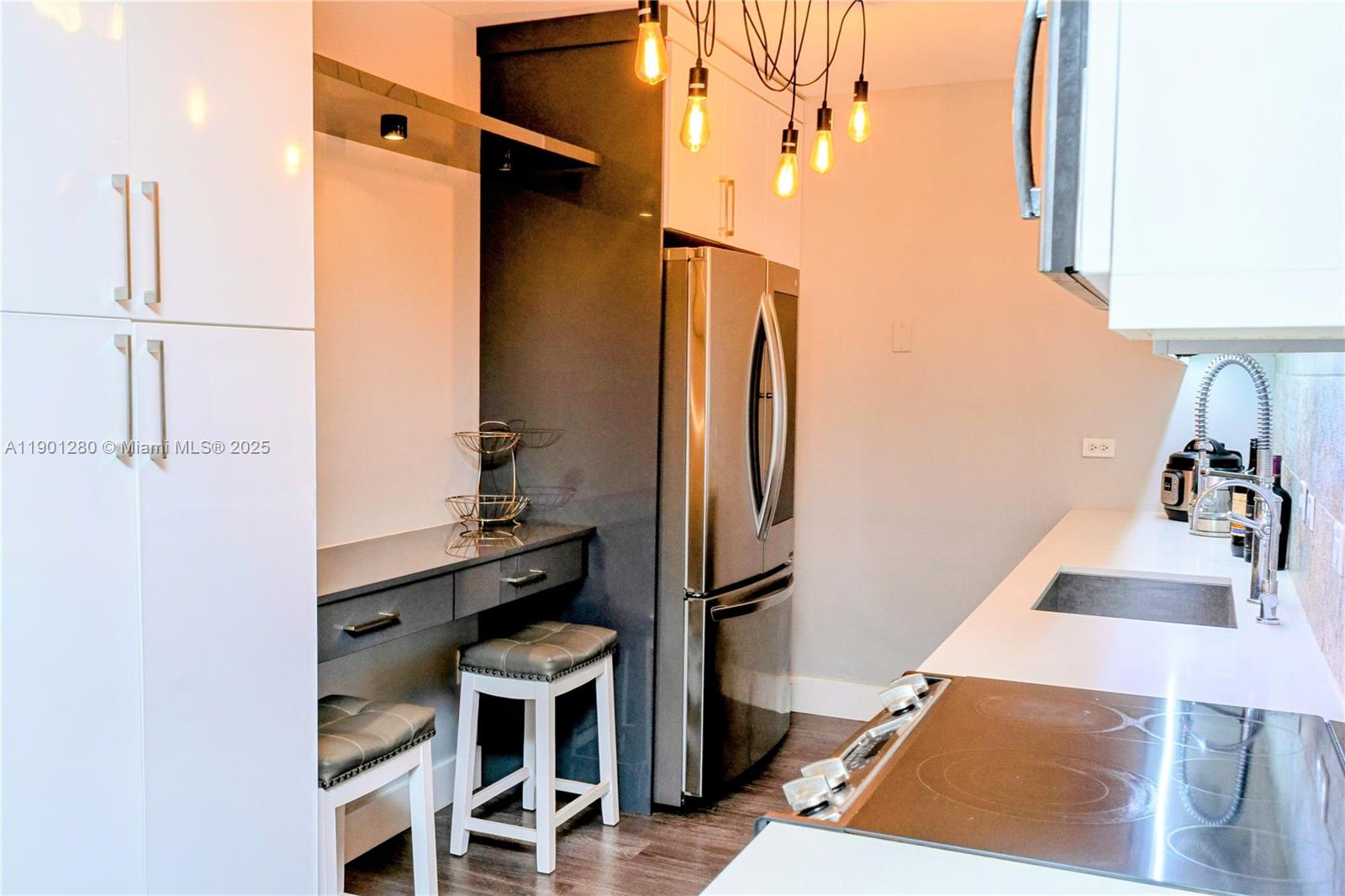 401 69th St # 212, Miami Beach Unit: 212