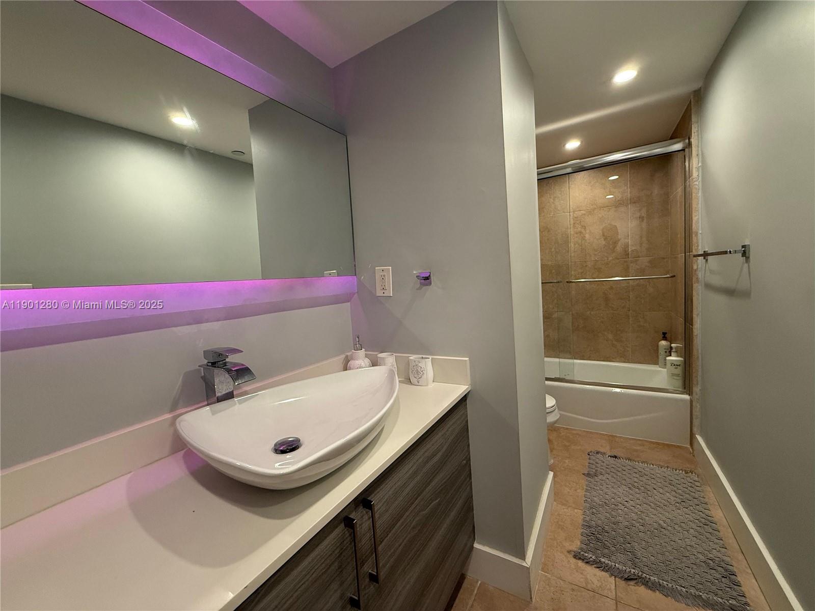 401 69th St # 212, Miami Beach Unit: 212