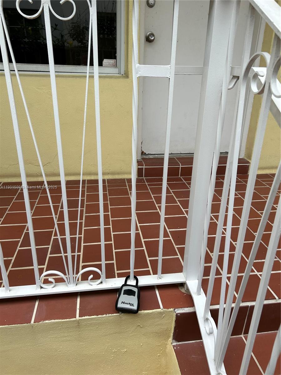 653 Michigan Ave # 2