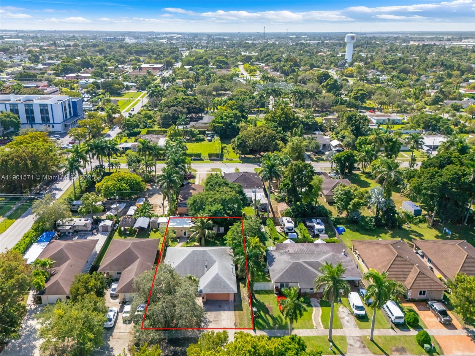 222 NW 14th St