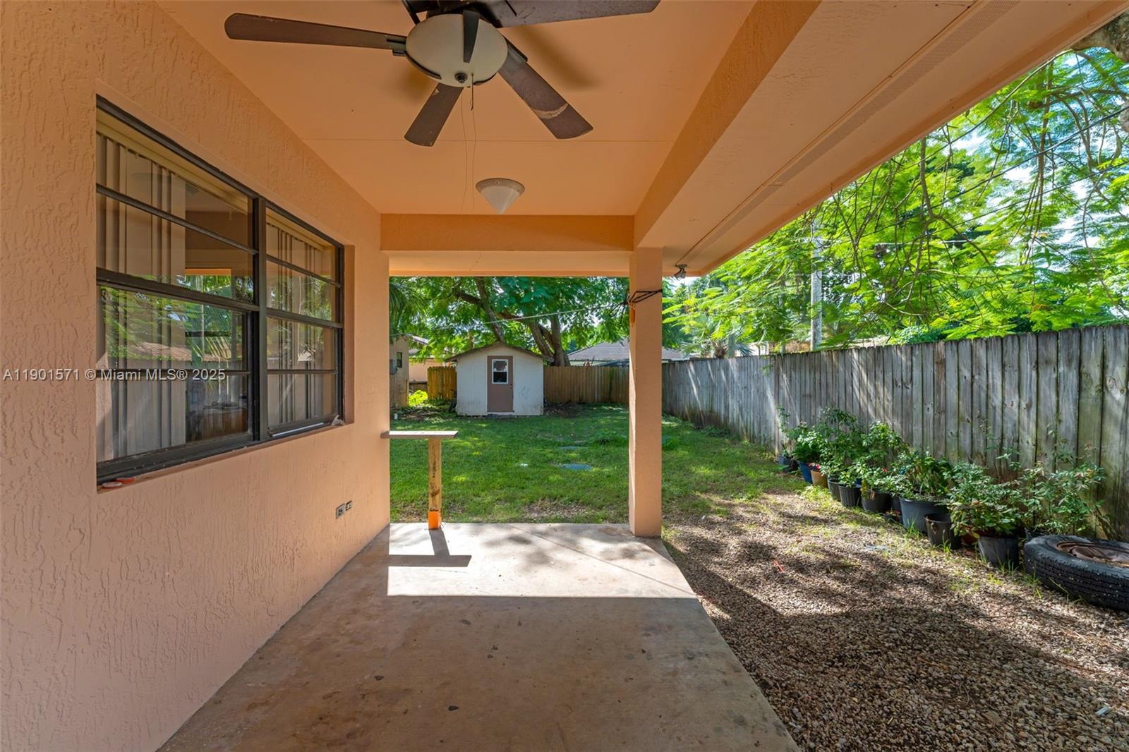 222 NW 14th St