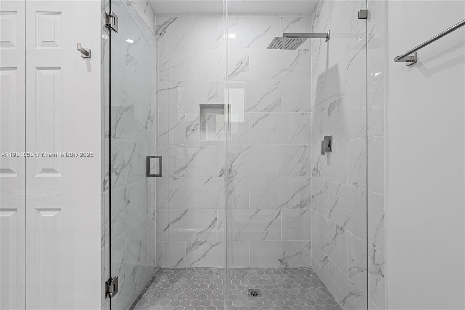 21991 SW 252nd St, Homestead