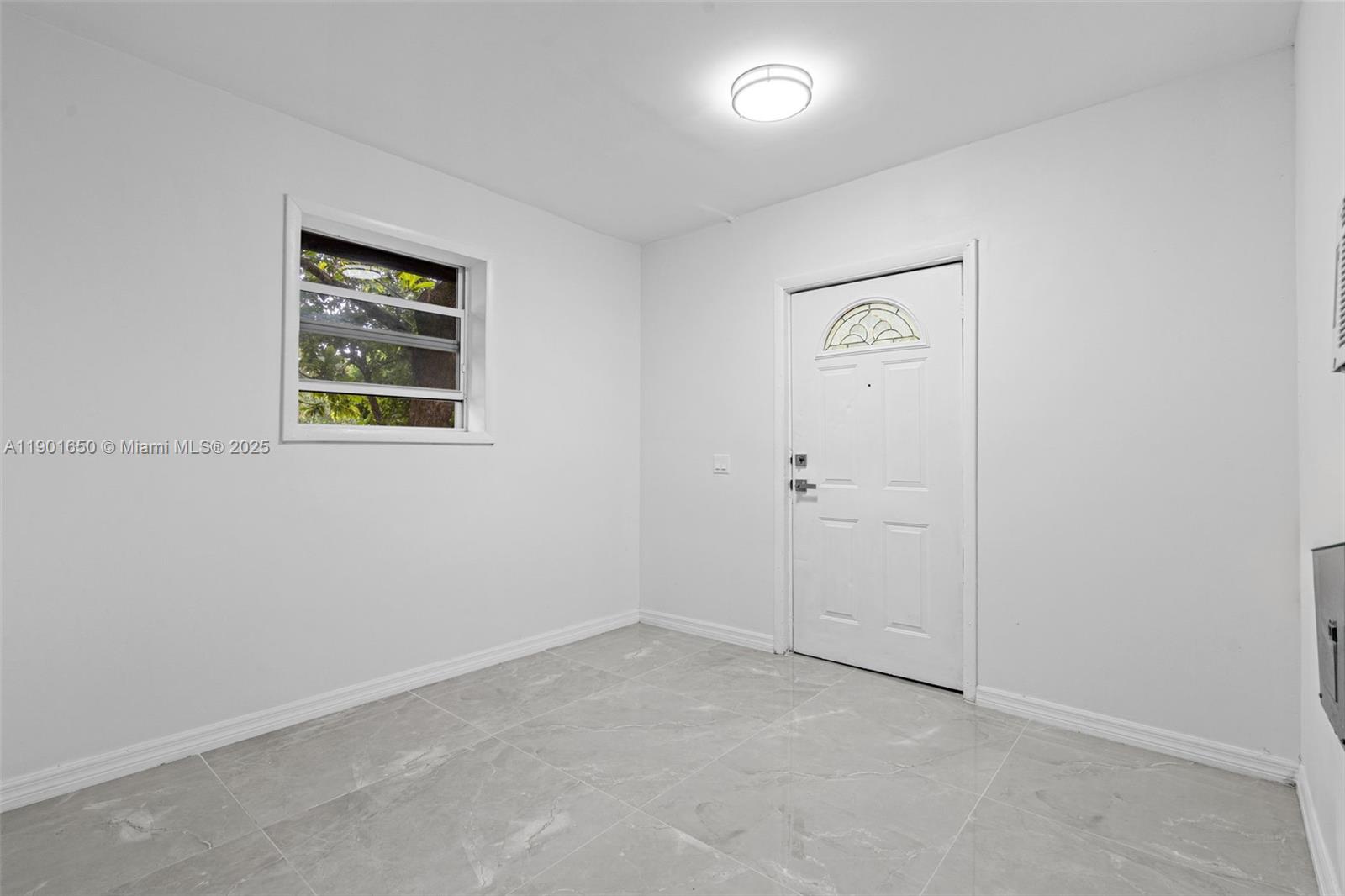 21991 SW 252nd St, Homestead