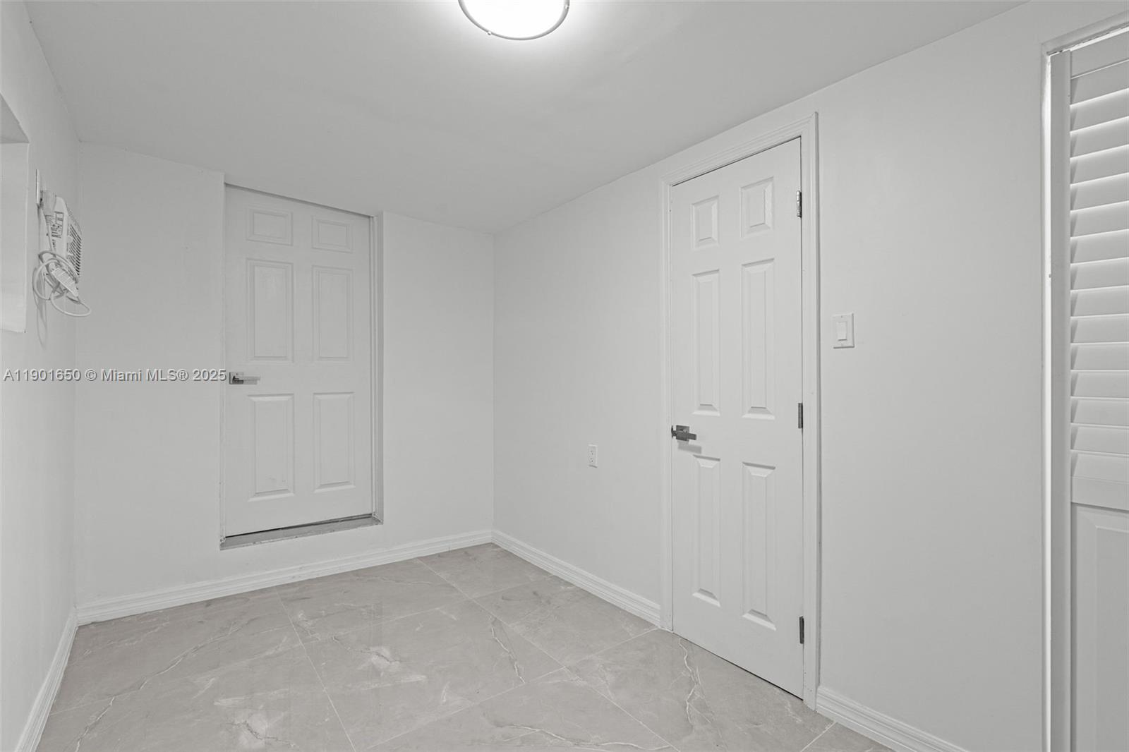 21991 SW 252nd St, Homestead