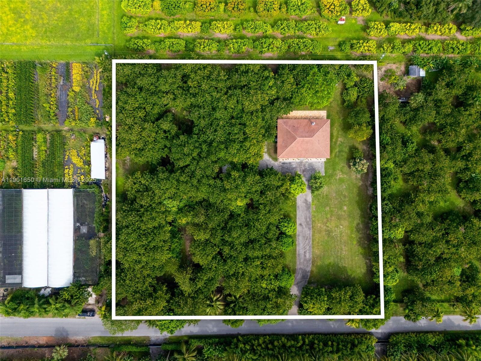 21991 SW 252nd St, Homestead